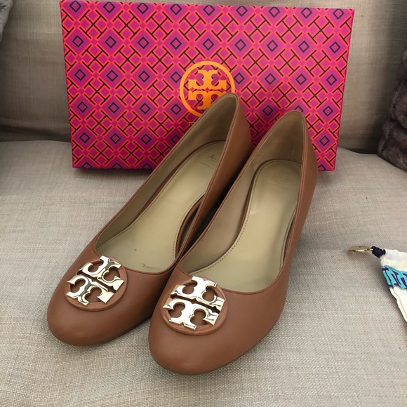 Shoes - Tory Burch Janey 50mm Pump Calf Leather